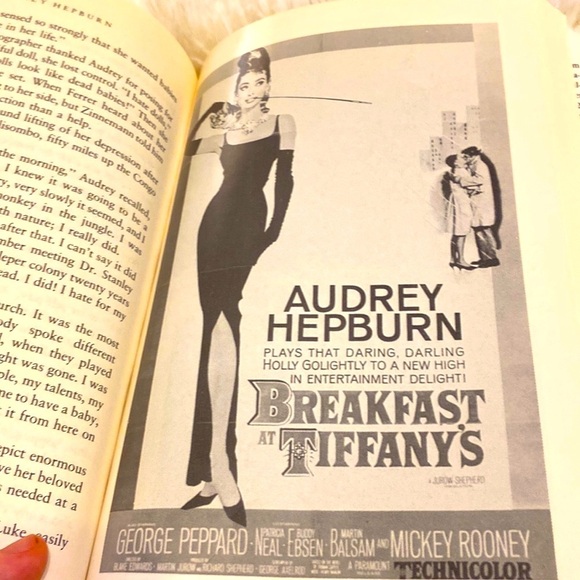 AUDREY HEPBURN  - AN INTIMATE PORTRAIT by DIANA MAYCHICK - Picture 5 of 5